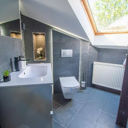 Adam Apartman * Balatonlelle